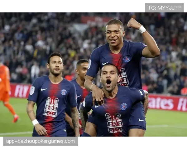 巴黎圣日耳曼主场3-1击败马赛，提前三轮卫冕联赛冠军